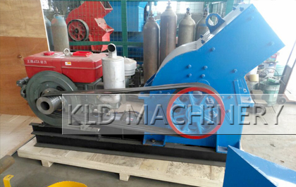 Rubber tyred mobile crusher
