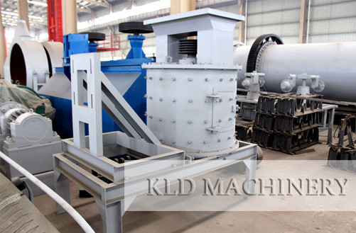 Vertical combination crusher