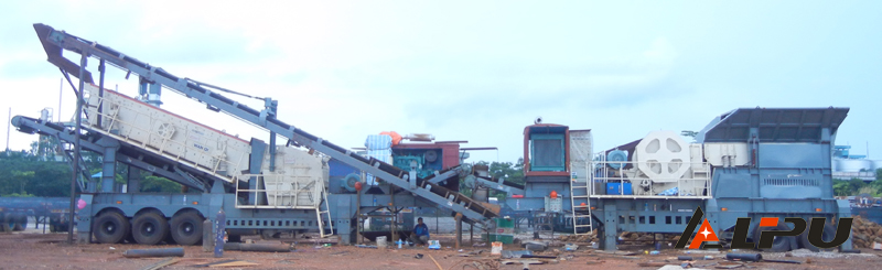 mobile crushing plant